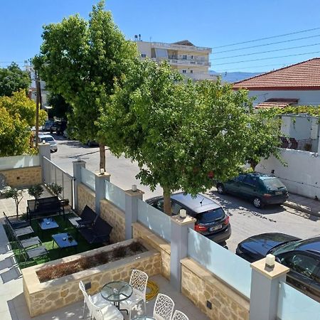 Deluxe City Hotel Chania  ภายนอก รูปภาพ