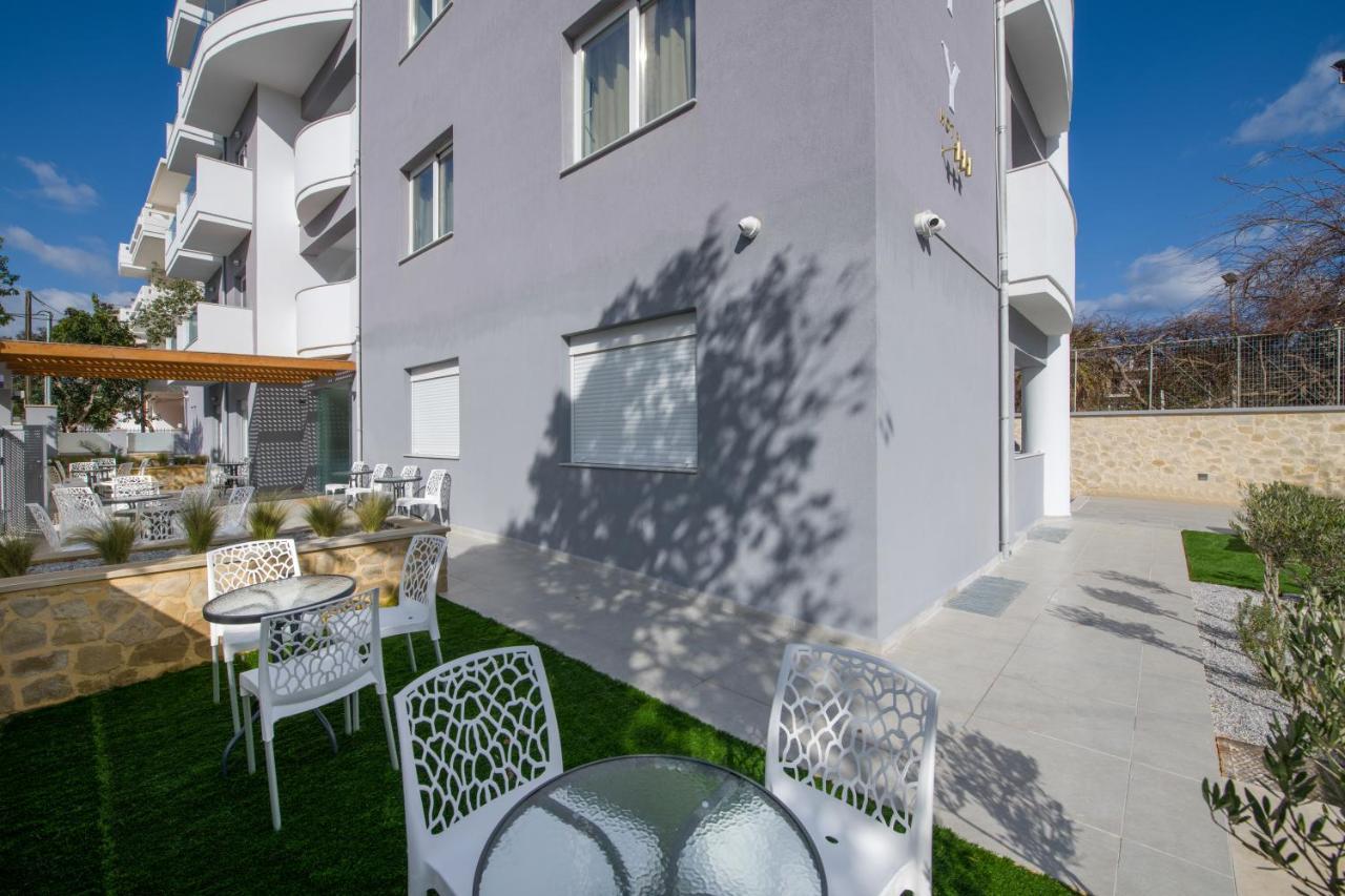 Deluxe City Hotel Chania  ภายนอก รูปภาพ