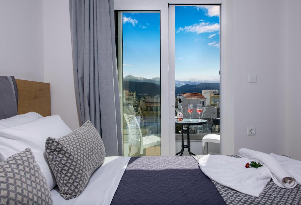 Deluxe City Hotel Chania  ภายนอก รูปภาพ