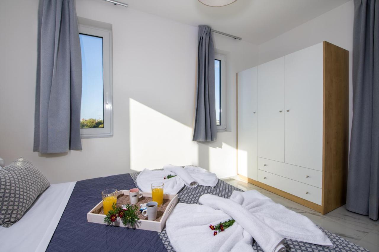 Deluxe City Hotel Chania  ภายนอก รูปภาพ