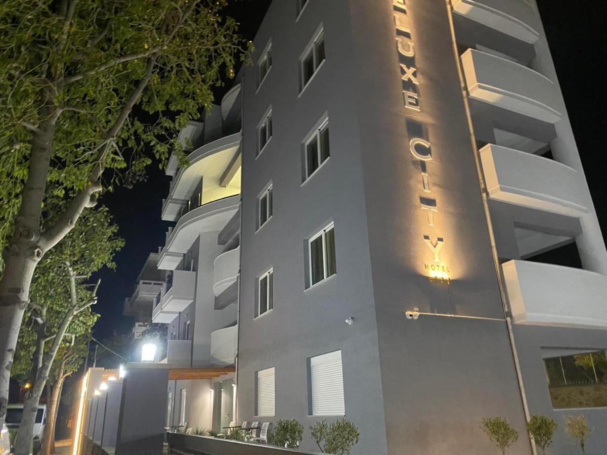Deluxe City Hotel Chania  ภายนอก รูปภาพ