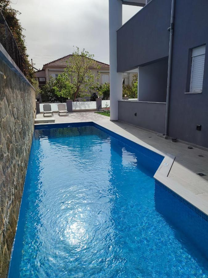 Deluxe City Hotel Chania  ภายนอก รูปภาพ