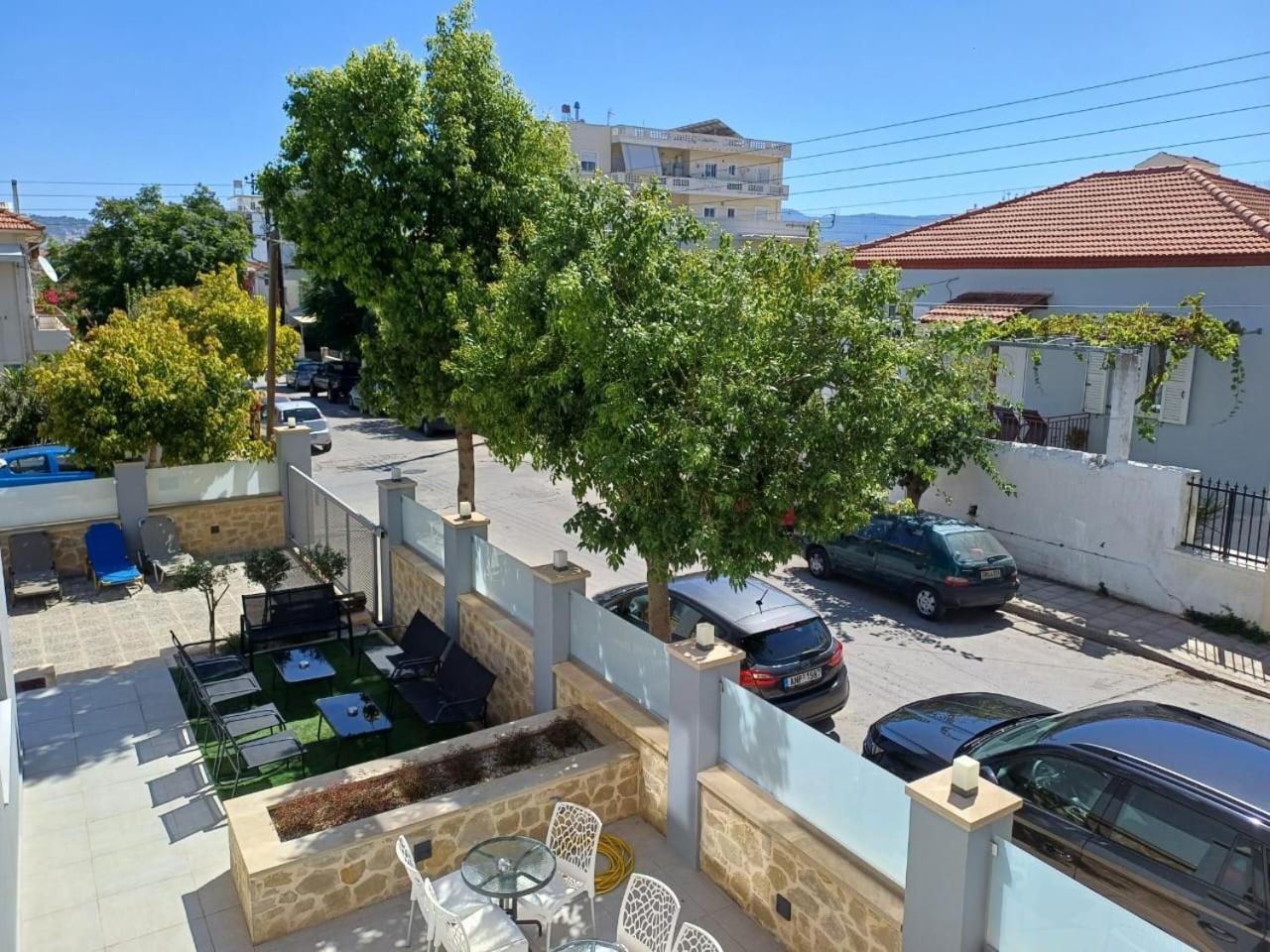 Deluxe City Hotel Chania  ภายนอก รูปภาพ